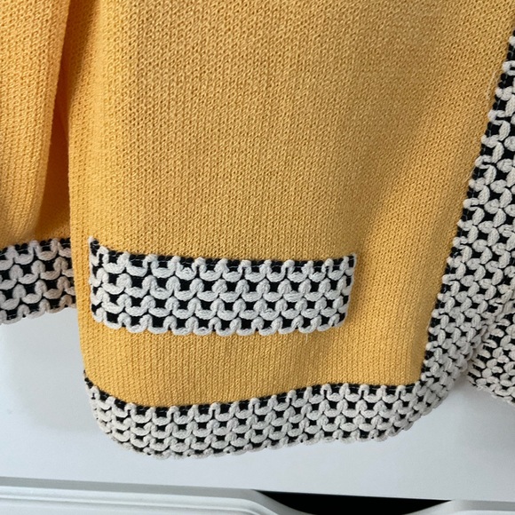 St. John Blazer / Suit Jacket with 3/4 Sleeves - Picture 4 of 5